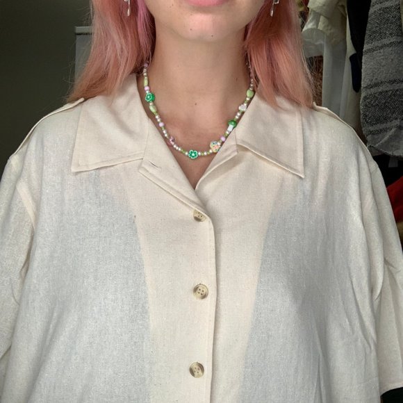 90's Anna and Frank Women's 100% Silk crème button up - Picture 3 of 5